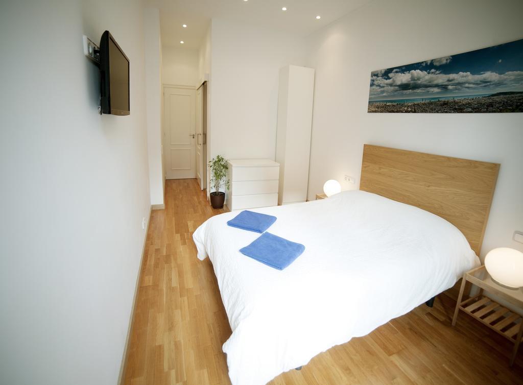 Apartment In Plaza Catalunya 巴塞罗那 客房 照片